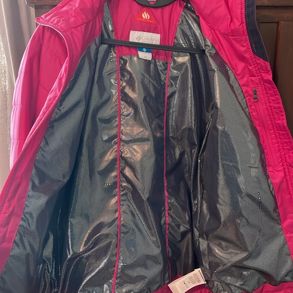 Columbia Mighty Lite Pink Omni-Heat Jacket. Size XS - Picture 6 of 8